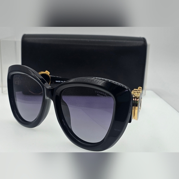 CHANEL 5517A 622 S8 BLACK SUNGLASSES HIDDEN MIRROR Polarized - Picture 4 of 16